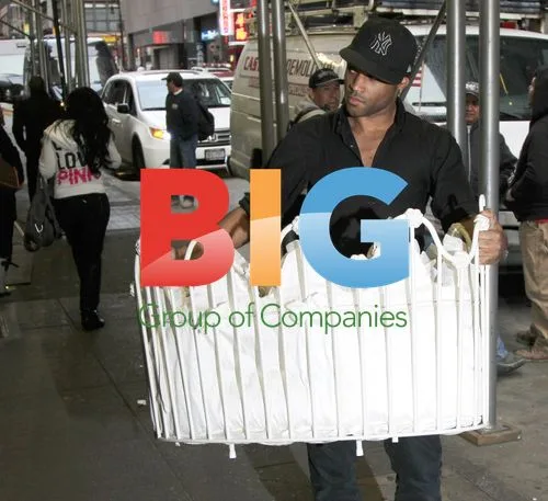 Beyonce Receives Baby Crib in NYC