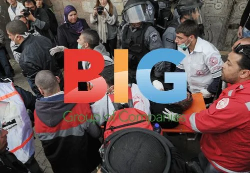 Israeli Riot Police Disperse Palestinian Protesters