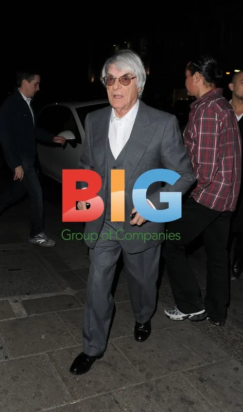 Bernie Ecclestone with daughters in London