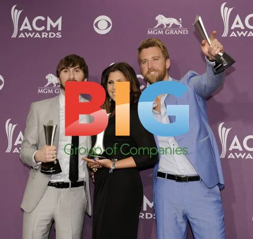 Lady Antebellum Backstage at ACM Awards