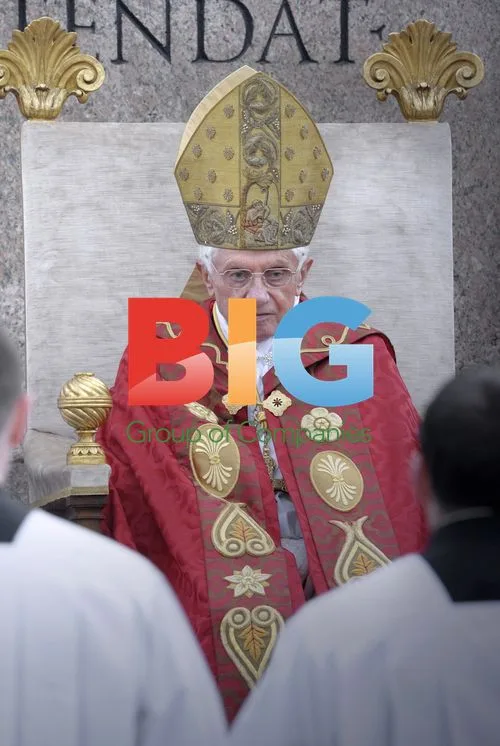 Pope Benedict XVI leads Palm Sunday celebration