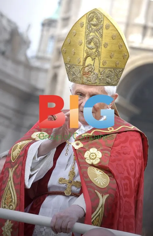 Pope Benedict XVI leads Palm Sunday celebration