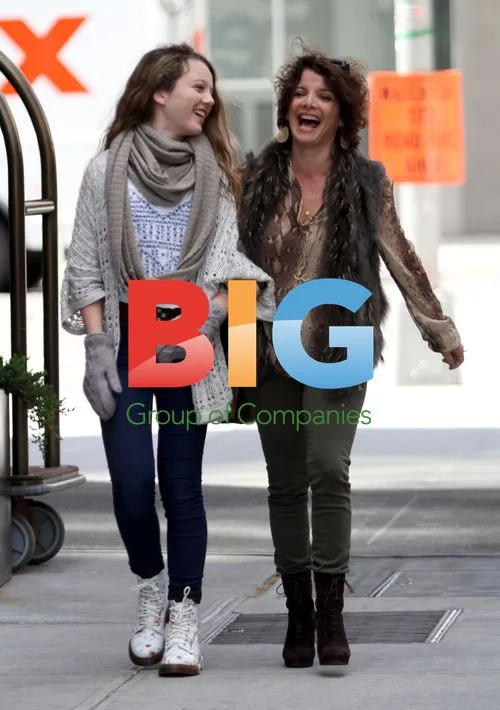Stefania Owen and mother in NYC