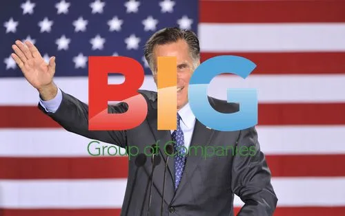 Mitt Romney Meets Supporters at Rally