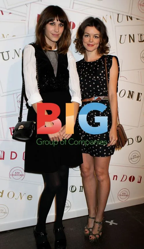 Alexa Chung and Nora Zehetner at Kim Crawford Wines Event