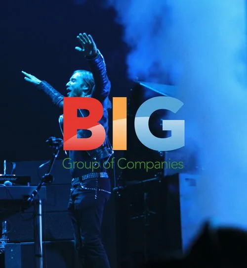 David Guetta Performs in Paris