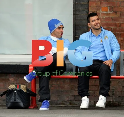 Manchester City Squad Train to London