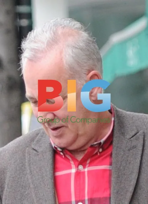 Michael Barrymore Leaves London Restaurant