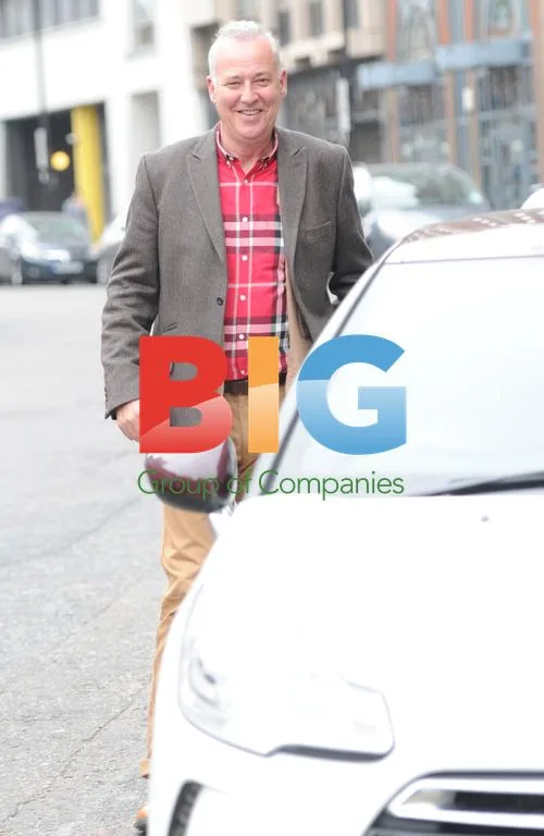 Michael Barrymore Leaves London Restaurant