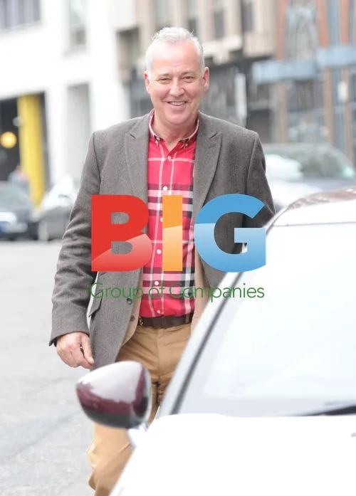 Michael Barrymore Leaves London Restaurant