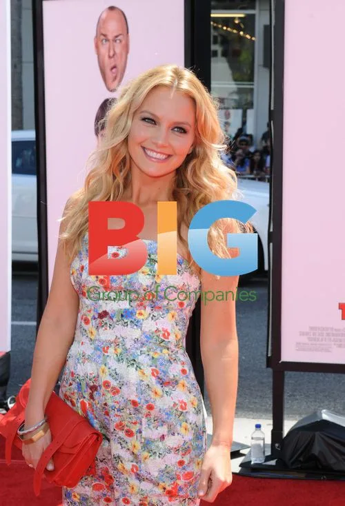 Becki Newton at 'The Three Stooges' Premiere