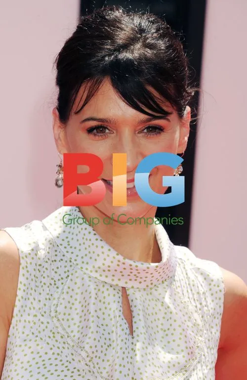 Perrey Reeves at 'The Three Stooges' Premiere