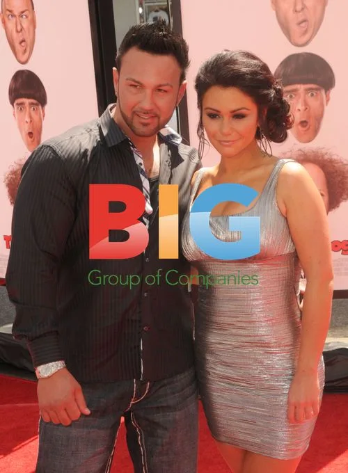 Roger Mattews and Jenni Farley at 'The Three Stooges' Premiere