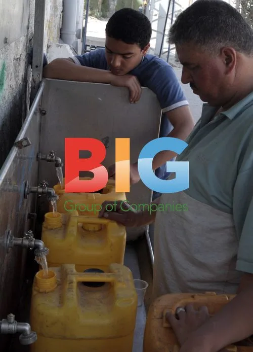 Palestinians filling water bottles in Gaza