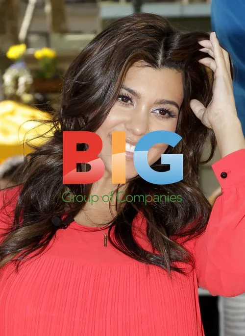 Kourtney Kardashian Promotes Windows Phone