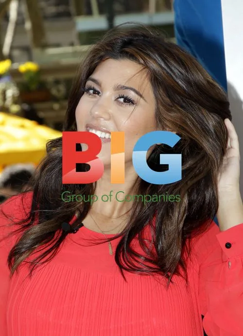 Kourtney Kardashian promotes Microsoft Windows Phone