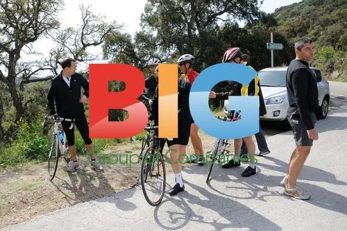 Sarkozy Enjoys Easter Bike Ride in France