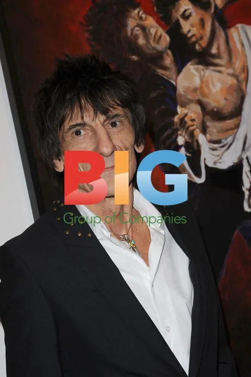 Ronnie Wood\'s Faces, Time and Places