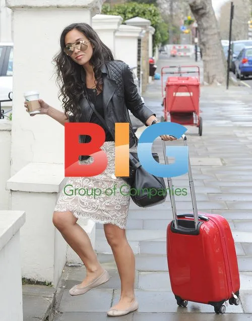 Myleene Klass Leaving Studio in London