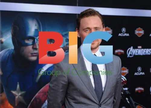 Tom Hiddleston at 'The Avengers' Premiere