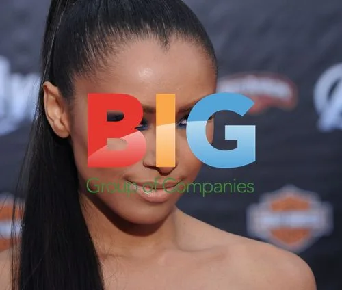 Kat Graham Attends 'The Avengers' Premiere