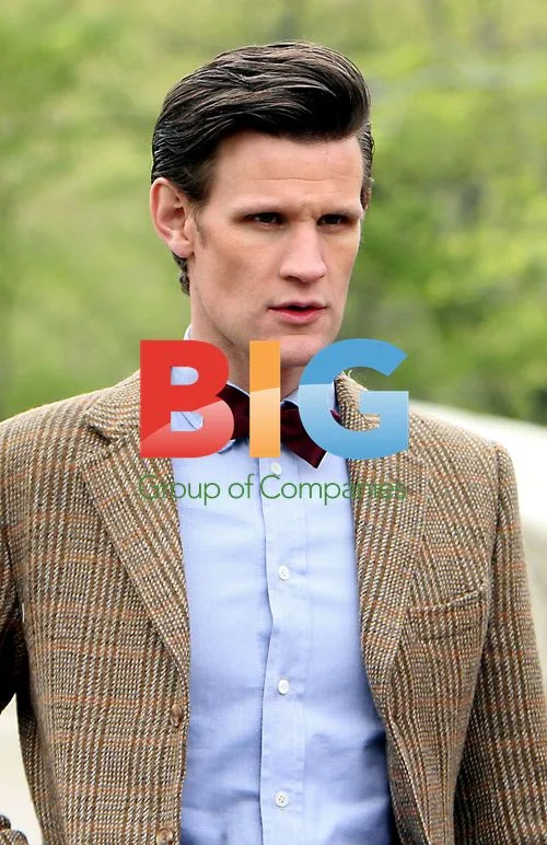 Matt Smith & Karen Gillan Film 'Dr Who' in Central Park