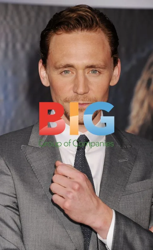 Tom Hiddleston at 'Avengers' Premiere