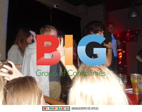 Harry Styles and Zayn in Sydney Bar