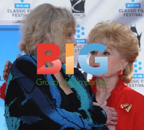 Kim Novak Hand & Footprint Ceremony