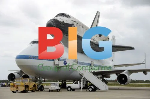 Discovery Shuttle Bolted to Boeing 747