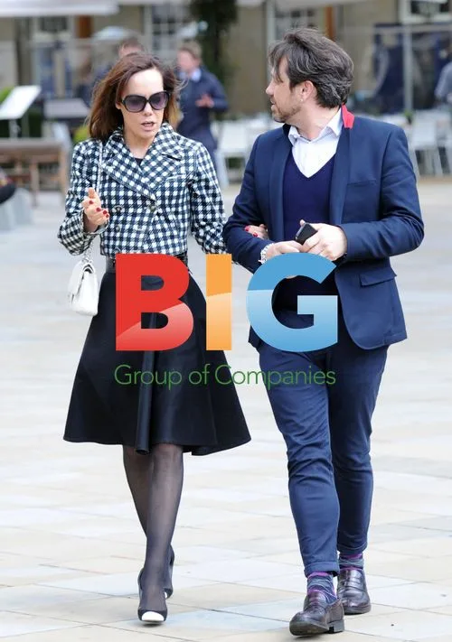 Tara Palmer Tomkinson Leaves Hair Salon