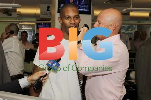 New York Giants Victor Cruz and BTIG Co-Founder Steven Starker