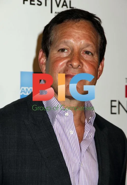 Steve Guttenberg at "Five-Year Engagement" Premiere