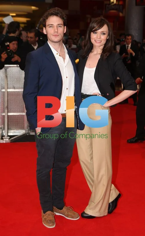Laura Haddock at 'The Avengers' Premiere