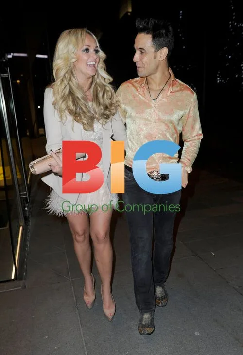 Dancing On Ice Stars Depart Manchester