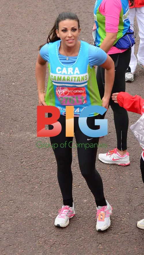 Cara Kilbey and Billi Mucklow at London Marathon 2012
