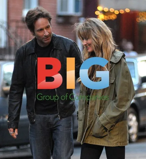 Nathascha McElhone and David Duchovny filming 'Californication'