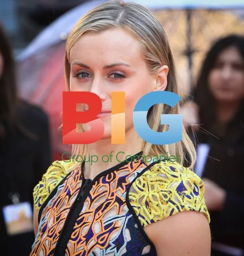 Taylor Schilling at 'The Lucky One' Premiere