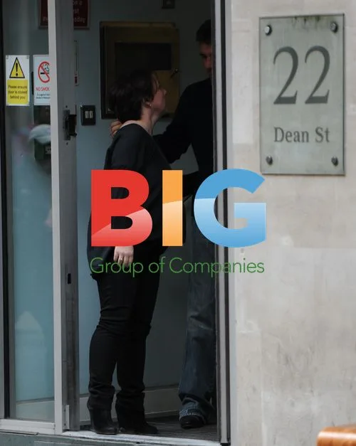 Simon Cowell Leaving Office in London