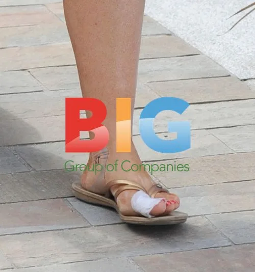 Susannah Reid leaves BBC Breakfast Show with bandaged toe