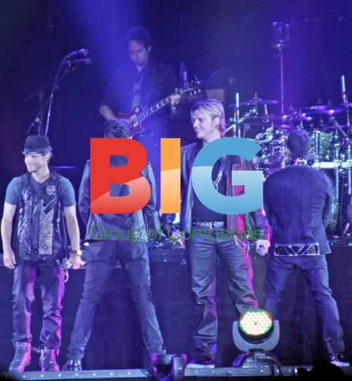 Backstreet Boys and New Kids On The Block Perform