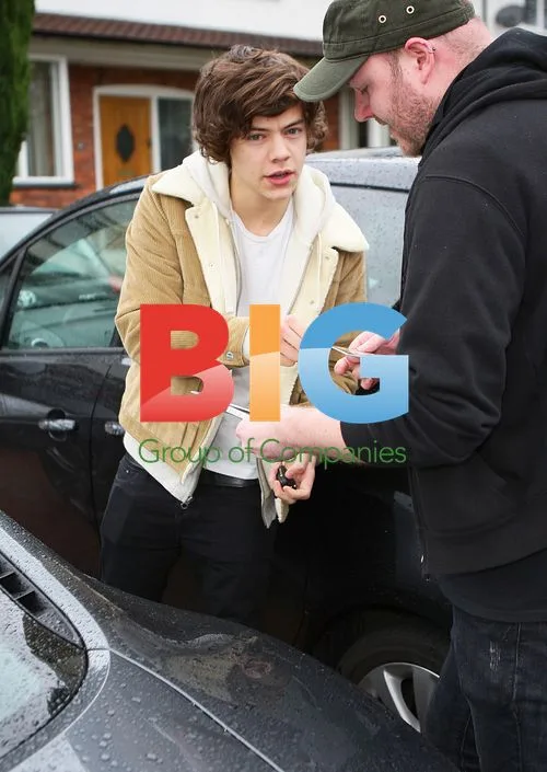 Harry Styles Leaving Home in Audi R8