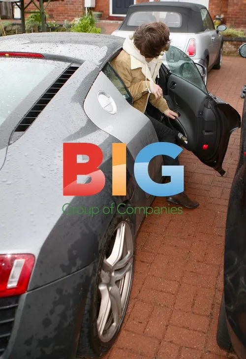 Harry Styles Seen Leaving Home in New Audi R8
