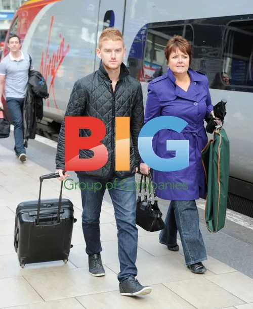 Coronation Street stars catch train to London
