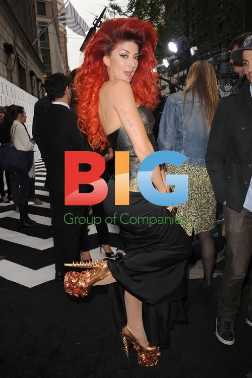 Neon Hitch at E! 2012 Upfront