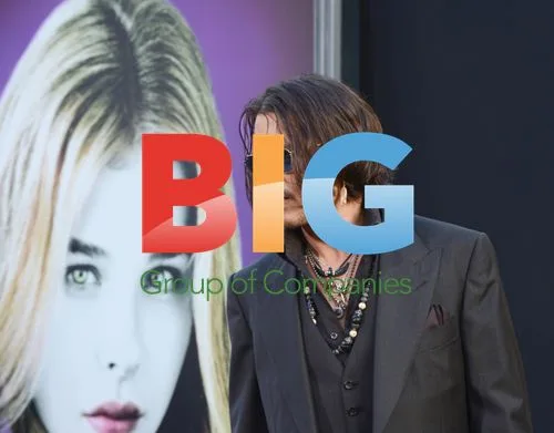 Johnny Depp at "Dark Shadows" Premiere