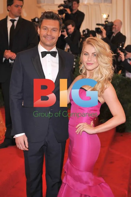 Ryan Seacrest and Julianne Hough at Met Gala