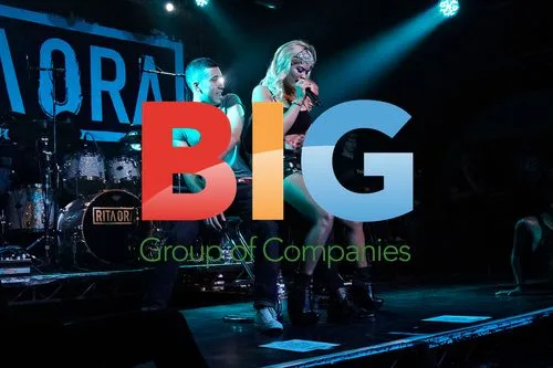 Rita Ora Brings Fans on Stage at Gig
