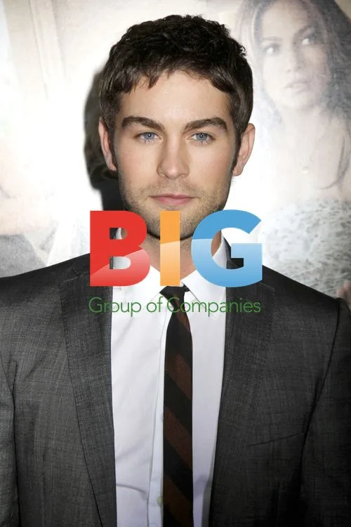 Chase Crawford at "What to Expect" Premiere