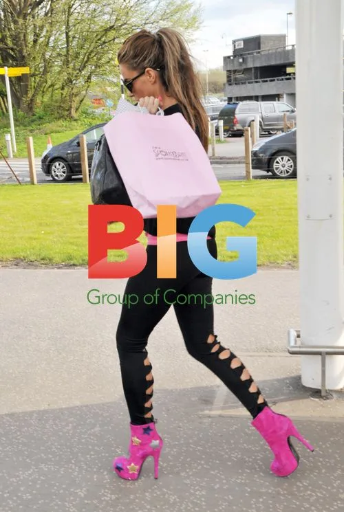 Katie Price and Leandro Penna Film in Glasgow